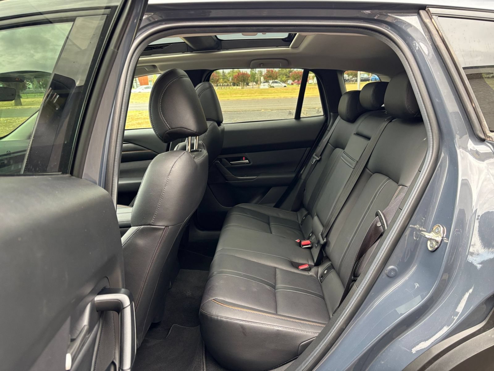 Used 2026 MAZDA CX-50 AWD 2.5 S w/ Premium Package image 27