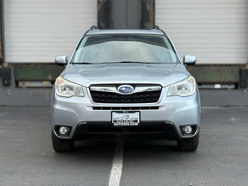 Used 2015 Subaru Forester 2.5i Touring AWD/4WD image 9