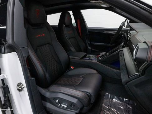 Used 2023 Lamborghini Urus Performante AWD/4WD image 51