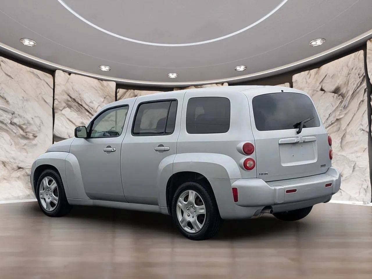 Used 2011 Chevrolet HHR LS FWD image 6