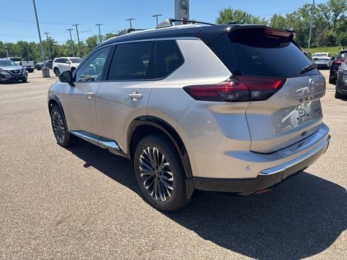 New 2026 Nissan Rogue Platinum w/ Platinum Premium Package AWD/4WD image 5