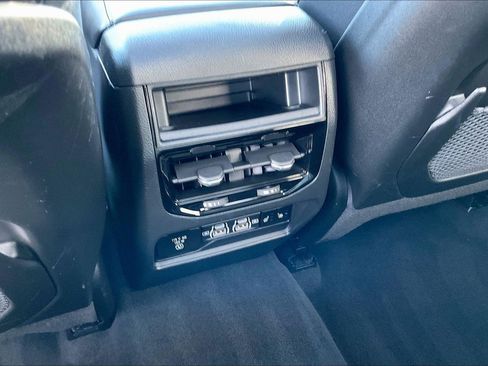 Used 2024 Jeep Grand Cherokee Limited 4xe image 34