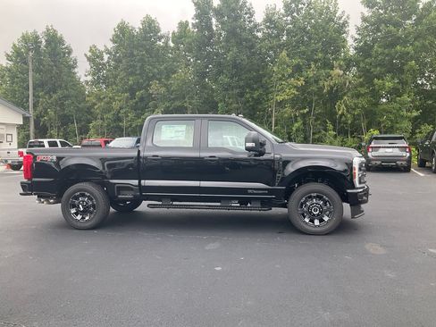New 2026 Ford F250 XL w/ STX Appearance Package AWD/4WD image 4