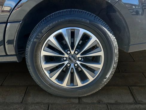 Used 2015 Lincoln Navigator 4WD image 15