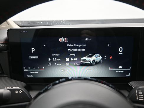 New 2026 Nissan Kicks SR w/ SR Premium Package FWD image 13
