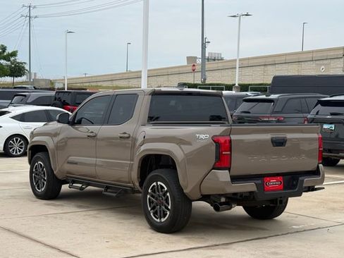 Used 2026 Toyota Tacoma TRD Sport RWD image 6