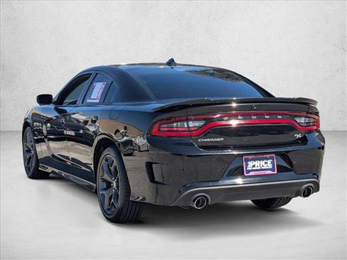 Used 2019 Dodge Charger R/T w/ Cold Weather Package RWD image 8