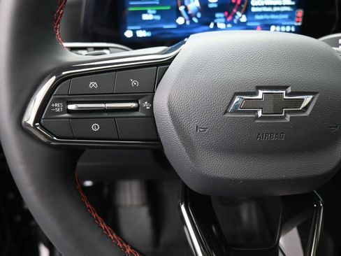 Used 2026 Chevrolet Equinox RS w/ Convenience Package III image 2