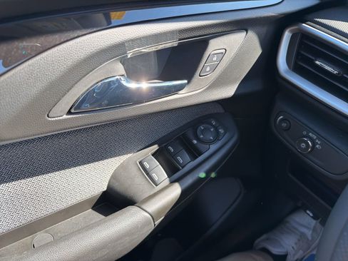 Used 2023 Chevrolet TrailBlazer LS image 19