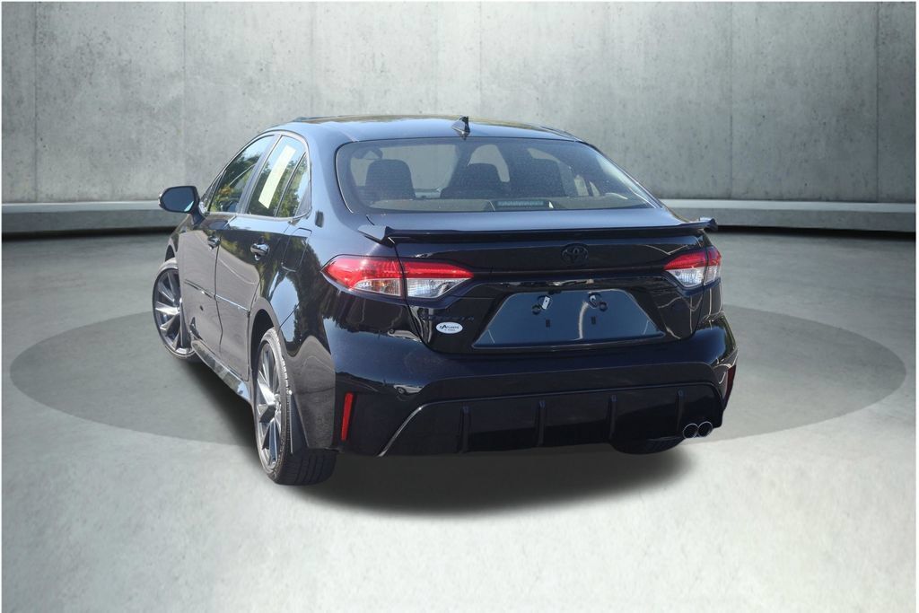 Used 2026 Toyota Corolla SE FWD image 15
