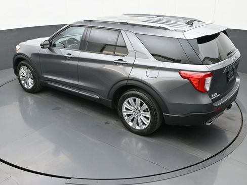 Used 2022 Ford Explorer Limited w/ Limited Technology Package image 42