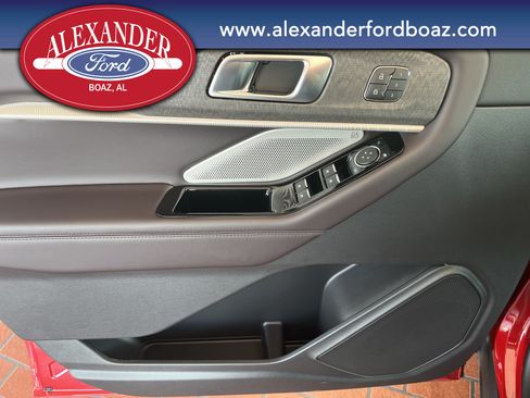 New 2026 Ford Explorer Platinum RWD image 11