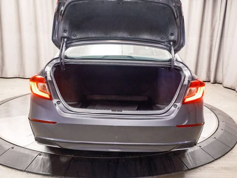 Used 2019 Honda Accord LX image 27