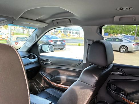 Used 2018 Chevrolet Tahoe Premier AWD/4WD image 50