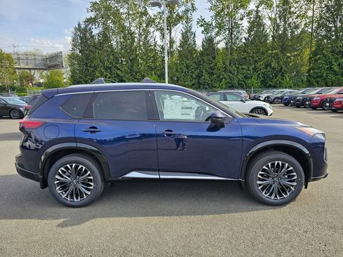 New 2026 Nissan Rogue Platinum w/ Platinum Premium Package AWD/4WD image 4