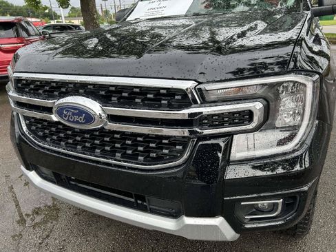 Used 2024 Ford Ranger XLT w/ Equipment Group 301A High RWD image 10