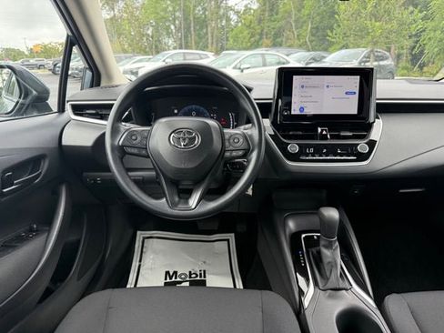 Used 2026 Toyota Corolla LE FWD image 12
