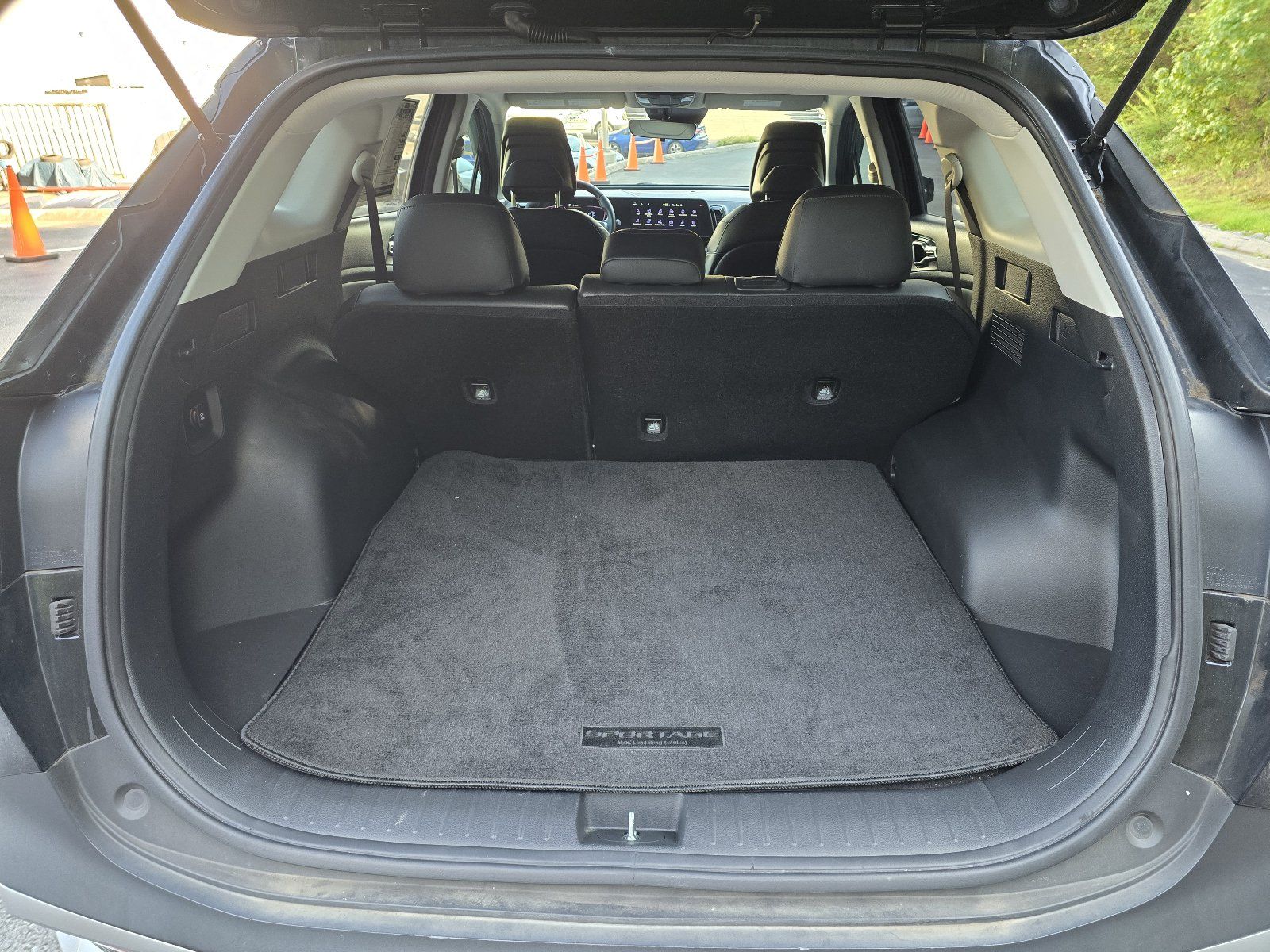 Used 2023 Kia Sportage EX FWD image 25