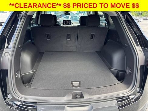 Certified 2024 Chevrolet Blazer LT w/ Convenience Package FWD image 30