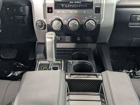 Used 2016 Toyota Tundra SR5 AWD/4WD image 38