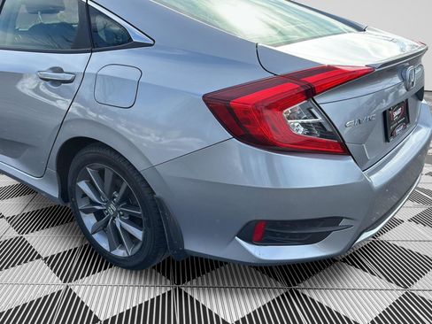 Used 2019 Honda Civic EX image 25