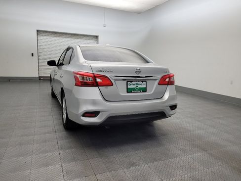 Used 2019 Nissan Sentra SV image 6