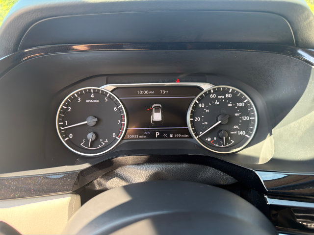 Used 2024 Nissan Pathfinder SV AWD/4WD image 28