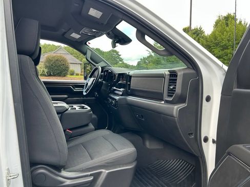 Used 2024 Chevrolet Silverado 3500 LT AWD/4WD image 41