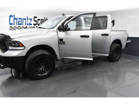 Used 2018 RAM 1500 Big Horn AWD/4WD image 26