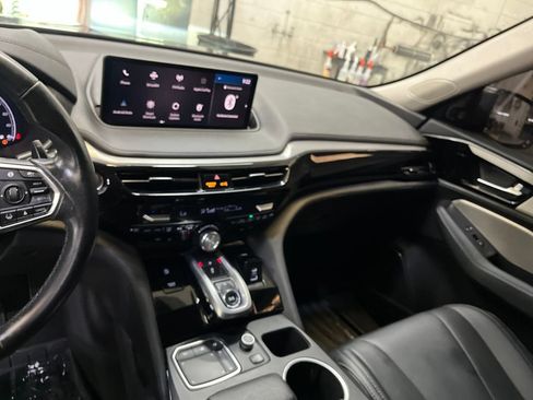 Used 2024 Acura MDX FWD image 16