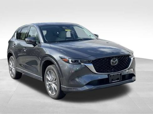 Used 2024 MAZDA CX-5 AWD 2.5 S w/ Premium Plus Pkg image 3