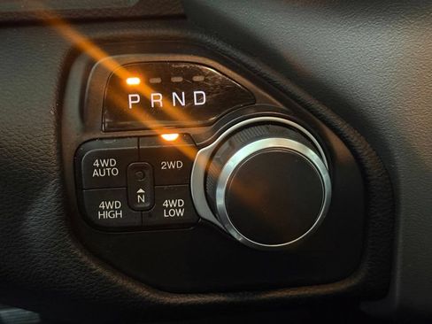 Used 2020 RAM 1500 Big Horn AWD/4WD image 16