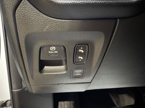 Used 2025 RAM 1500 Big Horn AWD/4WD image 65