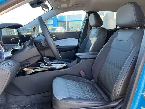 New 2026 Chevrolet Trax LT w/ Driver Confidence Package image 4