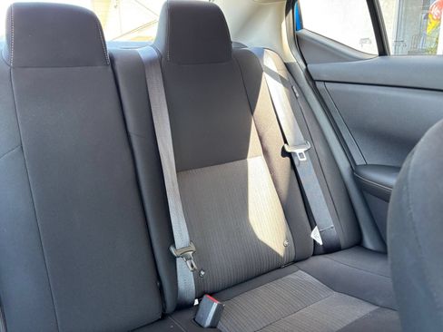 Used 2025 Nissan Sentra SV FWD image 30