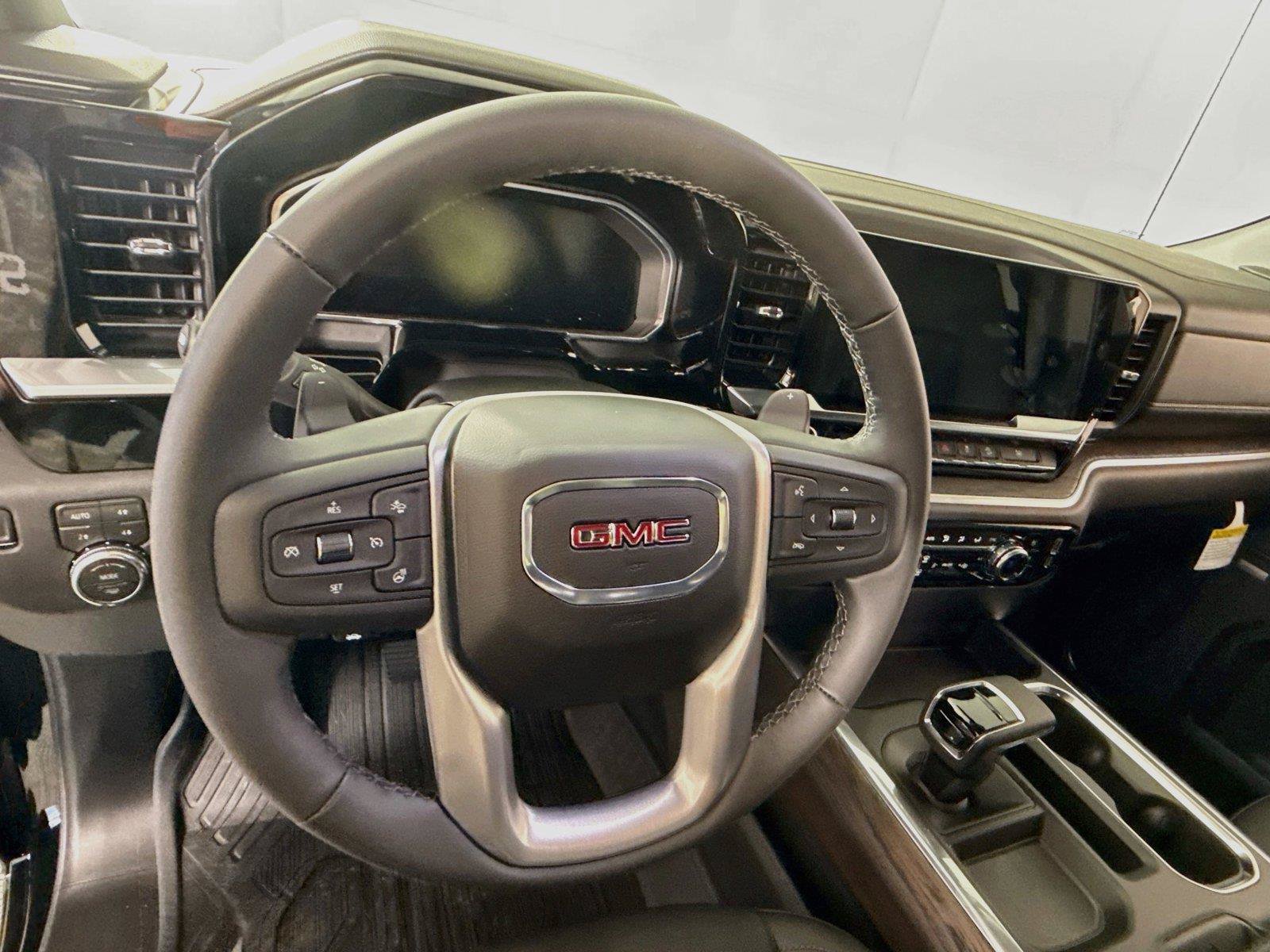 New 2026 GMC Sierra 1500 SLT AWD/4WD image 5
