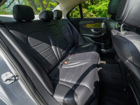 Used 2015 Mercedes-Benz C 300 4MATIC Sedan w/ Multimedia Package image 31