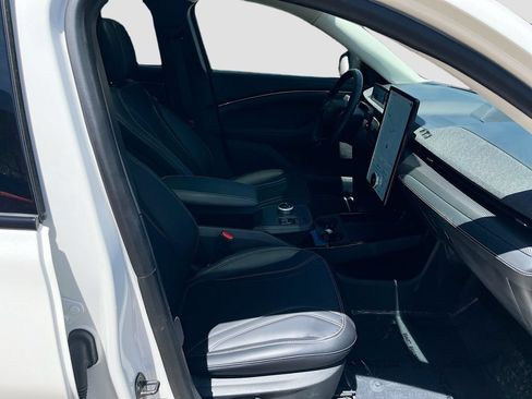 Used 2021 Ford Mustang Mach-E Premium AWD/4WD image 29