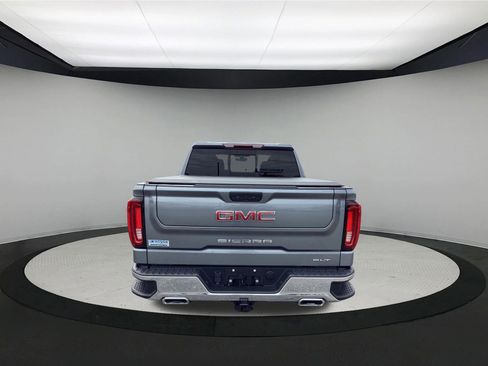 Used 2022 GMC Sierra 1500 SLT w/ SLT Convenience Package image 7