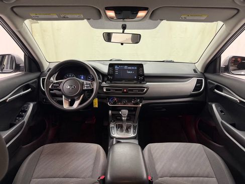 Used 2021 Kia Seltos LX AWD/4WD image 21