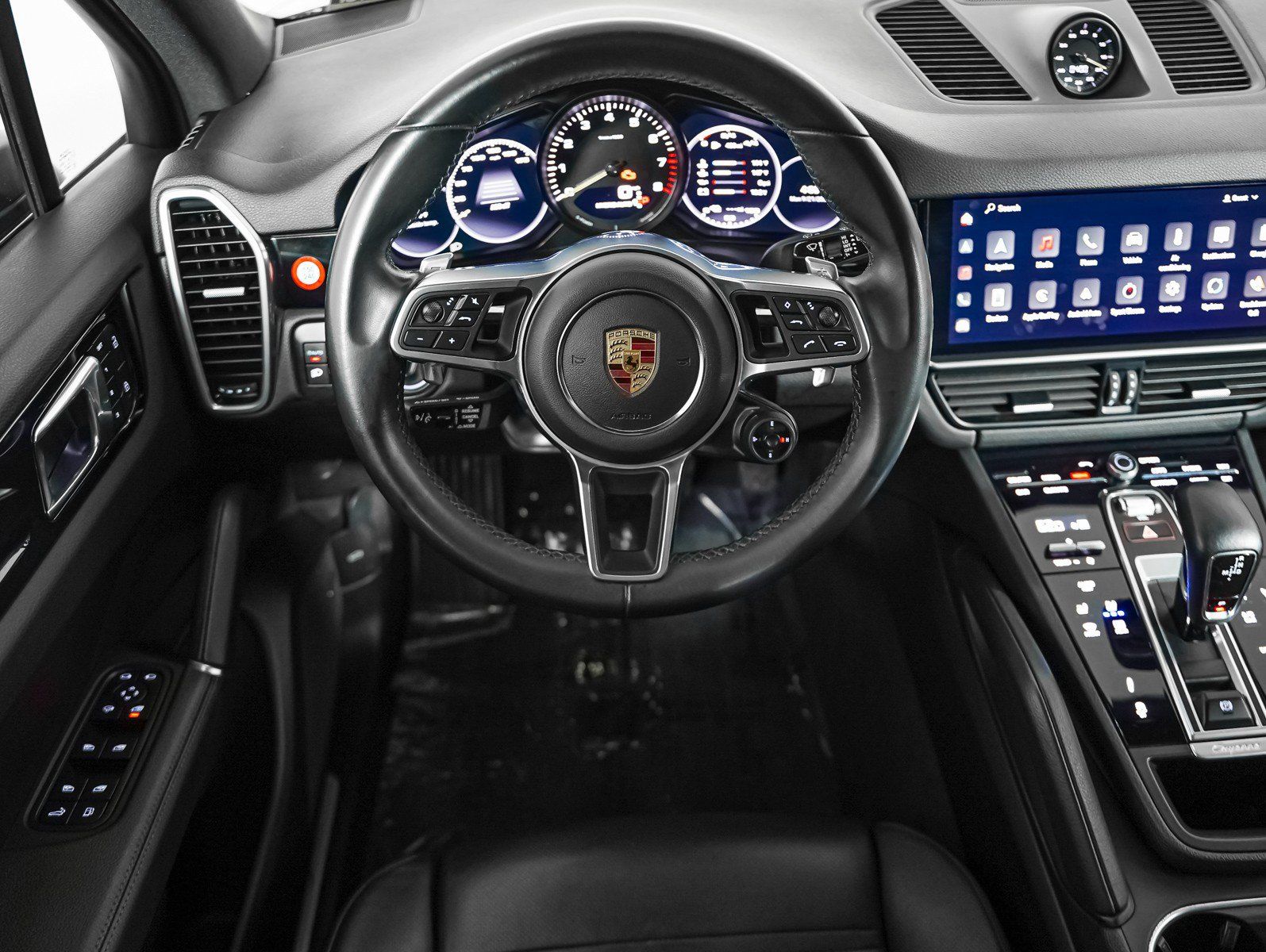 Certified 2022 Porsche Cayenne E-Hybrid AWD/4WD image 17