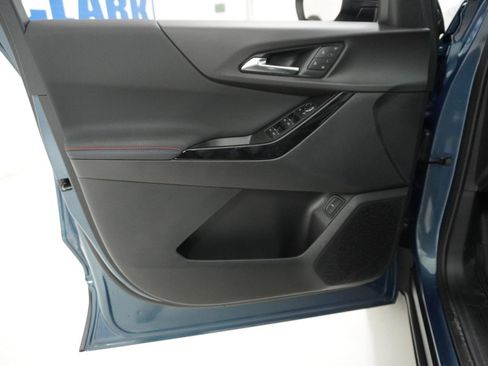 New 2026 Chevrolet Equinox RS w/ Convenience Package III FWD image 13