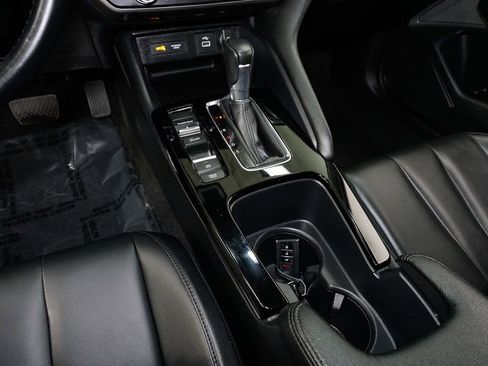 Certified 2024 Acura Integra image 20