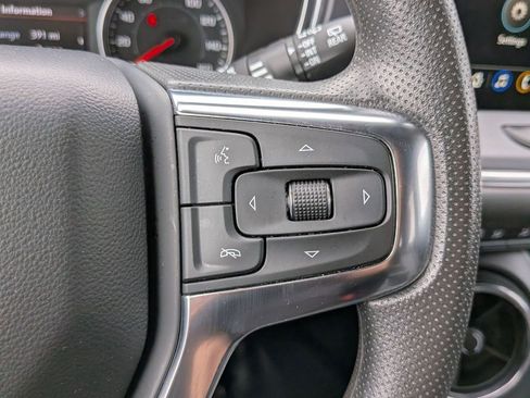 Used 2025 Chevrolet Blazer LT FWD image 21