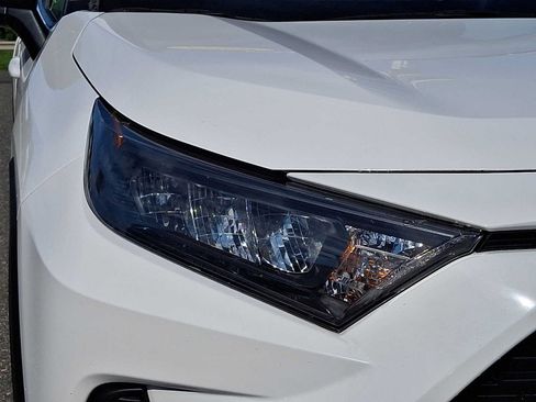 Used 2020 Toyota RAV4 LE w/ All Weather Liner Package AWD/4WD image 9