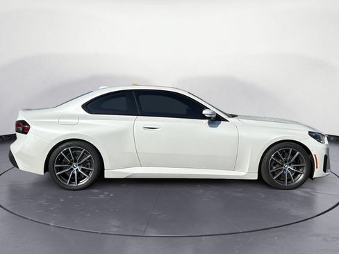 Used 2024 BMW 230i Coupe w/ Convenience Package RWD image 6