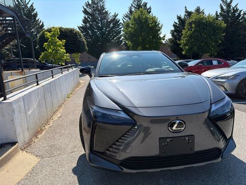 Used 2026 Lexus RZ 450e AWD w/ Technology Package image 5
