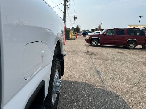 Used 2023 Ford F250 XLT w/ Snow Plow Prep Package AWD/4WD image 19