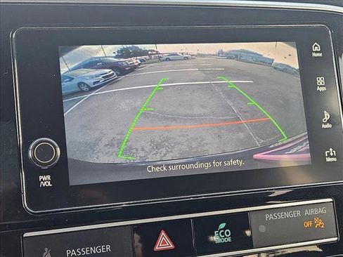 Used 2019 Mitsubishi Outlander SE image 13