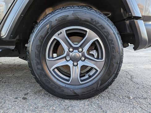 Used 2019 Jeep Wrangler Unlimited Sport S image 49